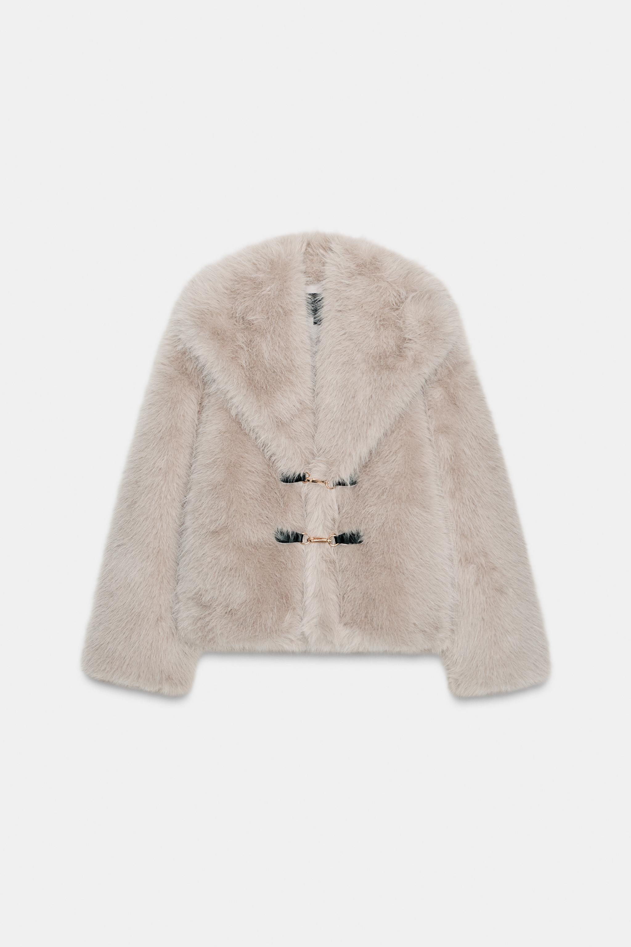 SHORT FAUX FUR TOGGLE COAT